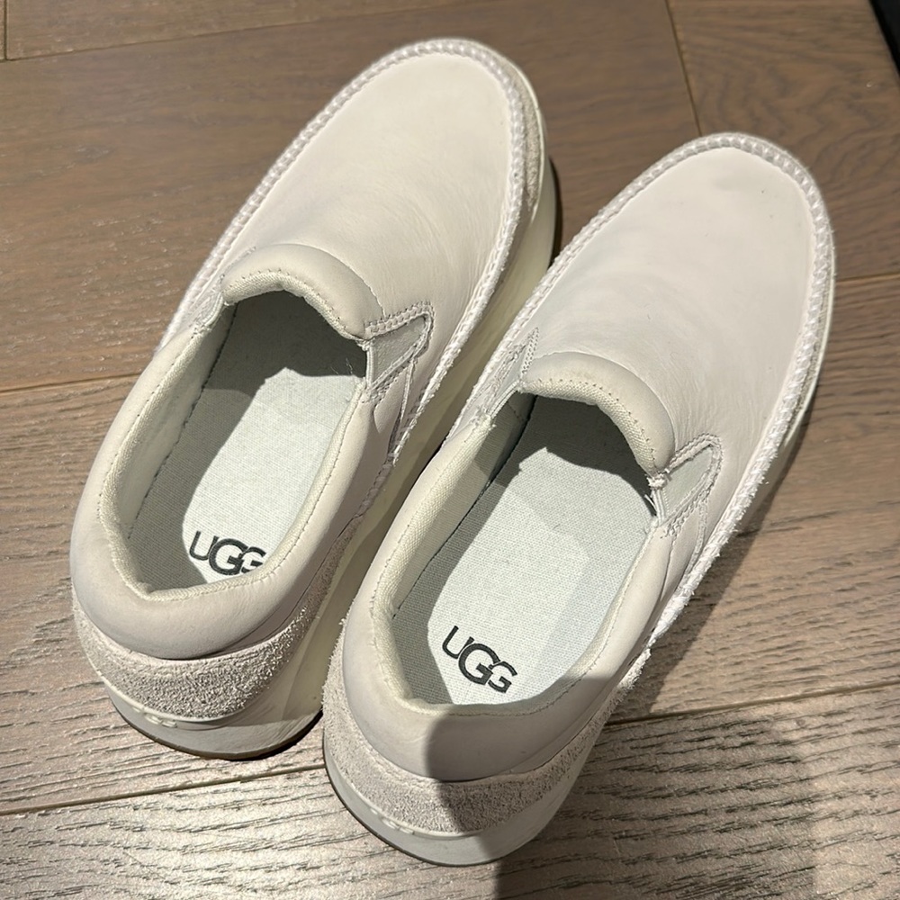 UGG size 6 (23cm) shoes